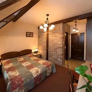 Hotel Familia Vendeghaz, Szeged